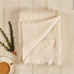 Rachel Miriam - The Cloud Throw - Ivory - New, Sealed - 40x50